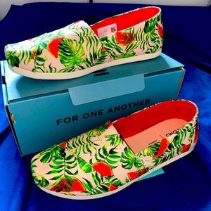 Watermelon print Toms